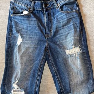 “ DON’T BELIEVE IT SKINNY JEANS “ From FASHIONNOVA